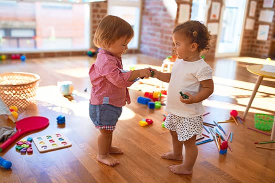 Cómo estimular la psicomotricidad gruesa en niños de 1 a 3 años: Guía práctica para familias 4 Cómo estimular la psicomotricidad gruesa en niños de 1 a 3 años
